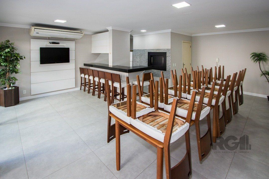 Apartamento à venda com 2 quartos, 64m² - Foto 32