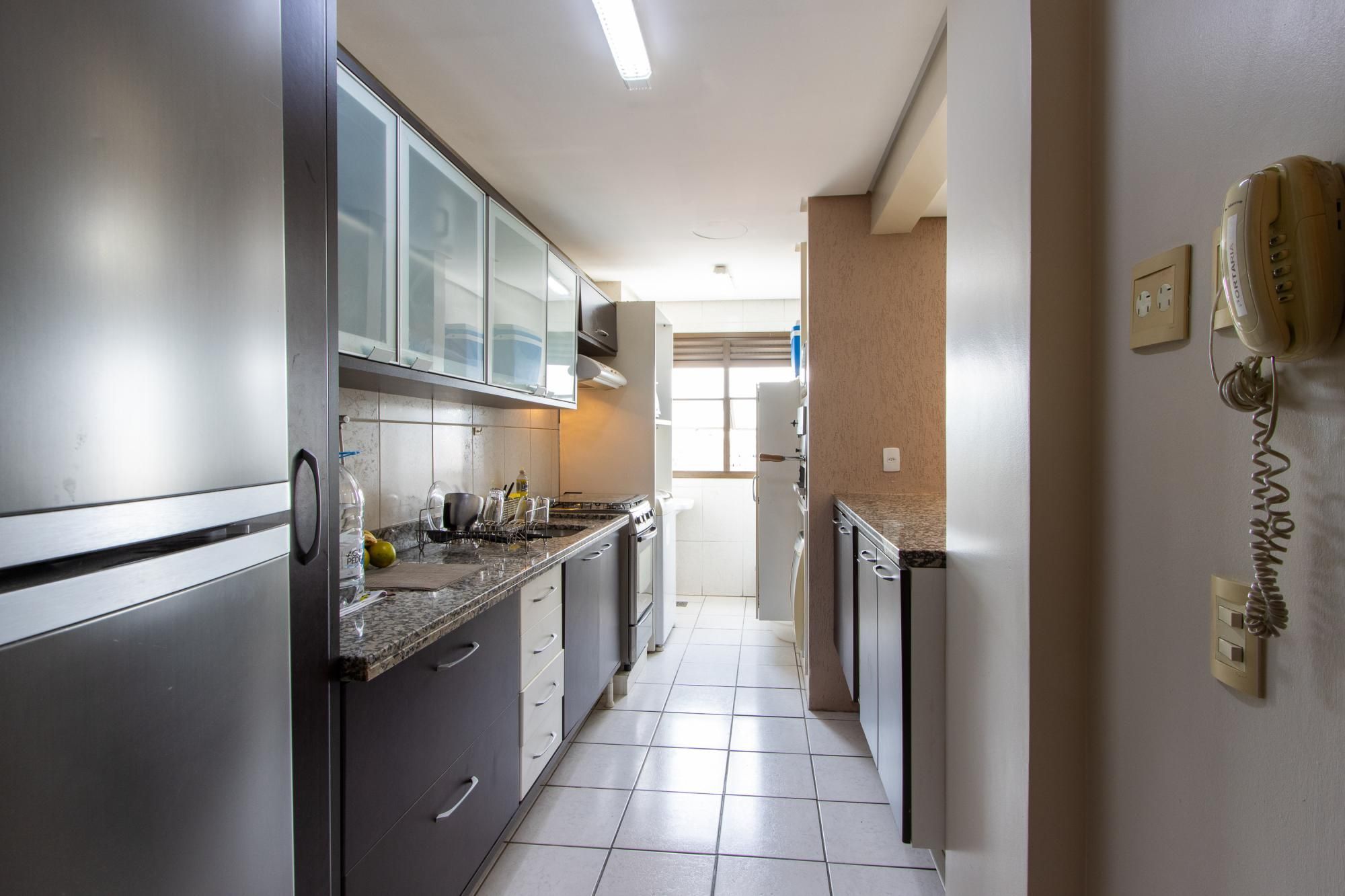 Apartamento à venda com 3 quartos, 86m² - Foto 10