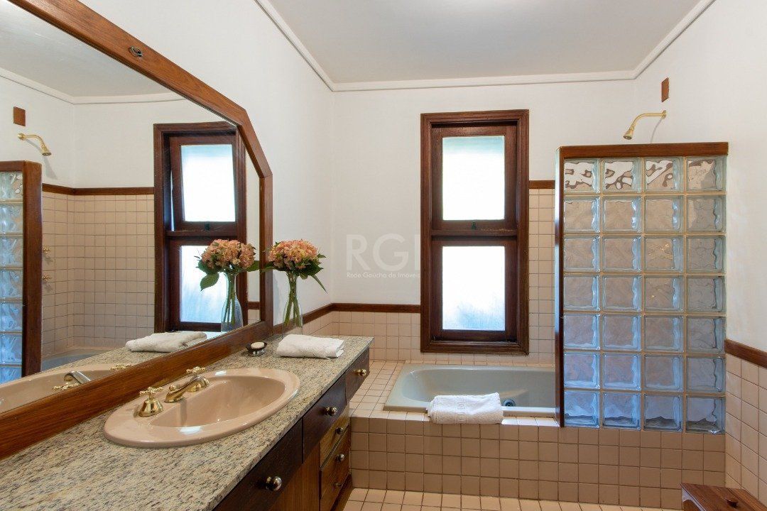 Casa de Condomínio à venda com 8 quartos, 1350m² - Foto 74