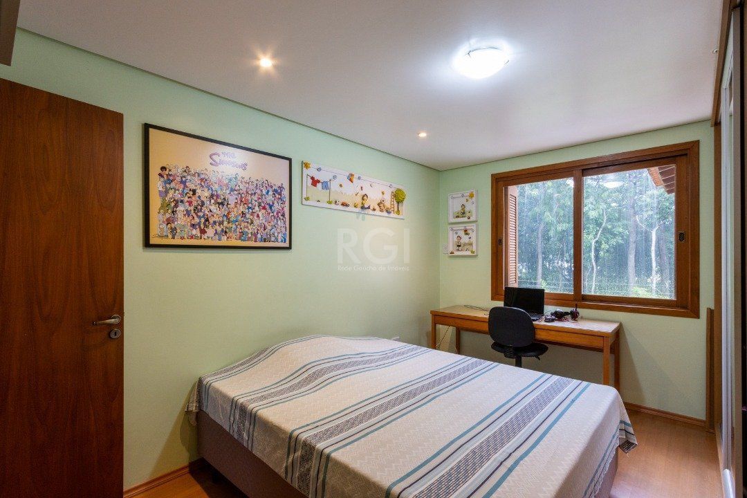 Casa de Condomínio à venda com 4 quartos, 334m² - Foto 37