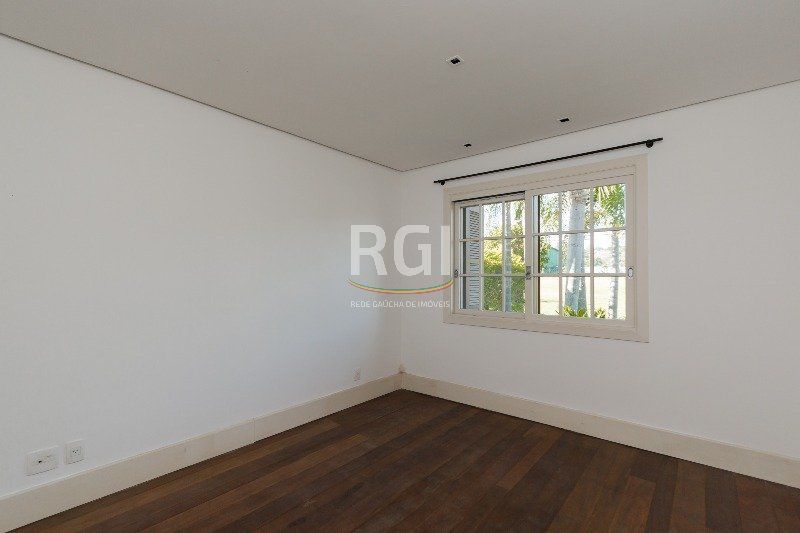 Casa de Condomínio à venda com 4 quartos, 322m² - Foto 22