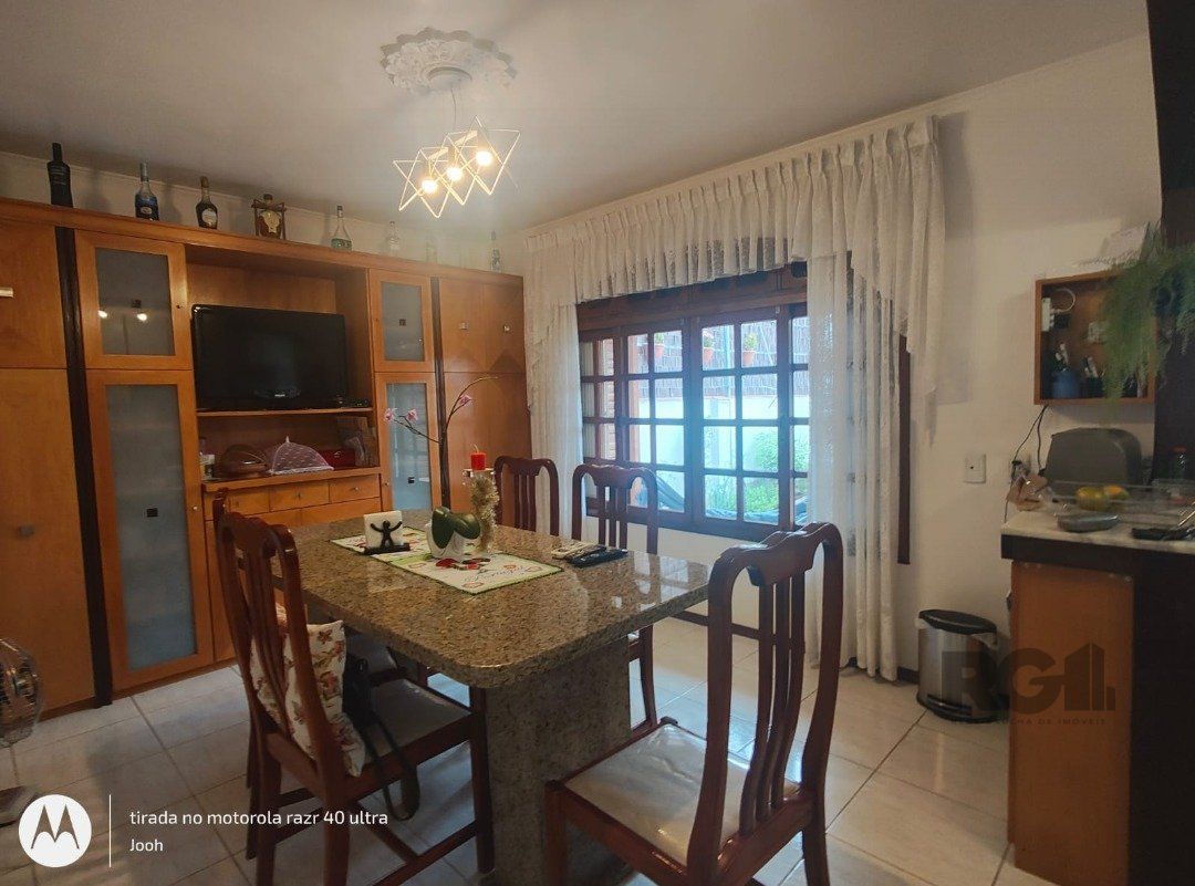 Casa à venda com 4 quartos, 244m² - Foto 11