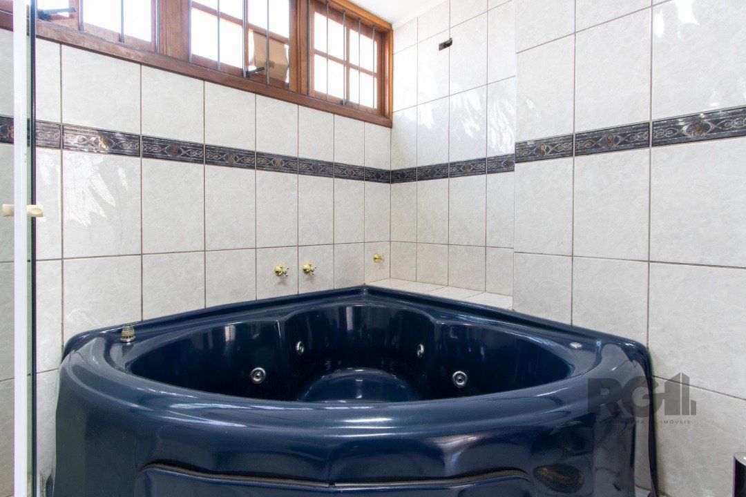 Casa à venda com 3 quartos, 222m² - Foto 31