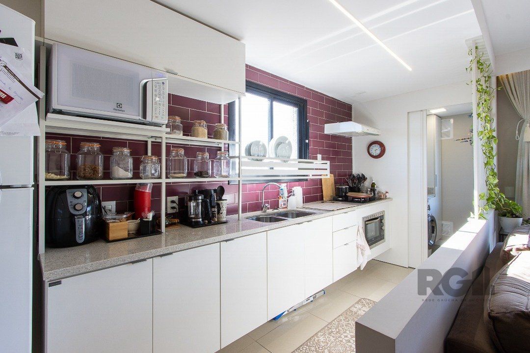 Apartamento à venda com 2 quartos, 70m² - Foto 9