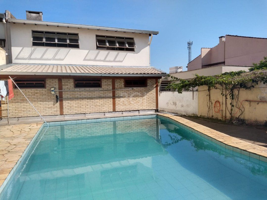 Casa, 2 quartos, 322 m² - Foto 1