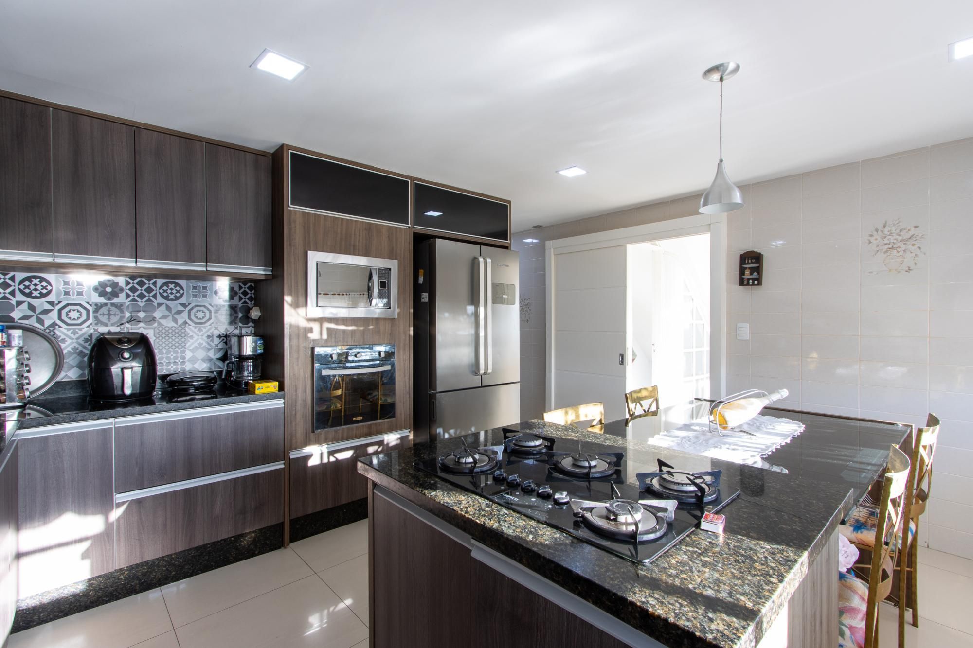 Casa de Condomínio à venda com 3 quartos, 290m² - Foto 26