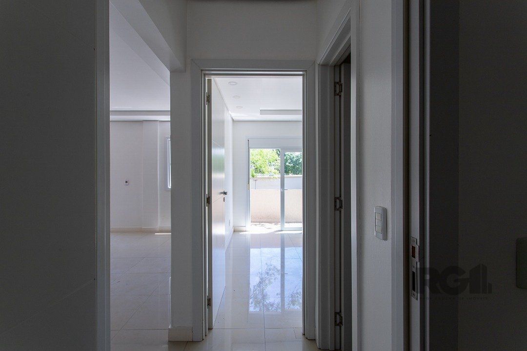 Apartamento à venda com 2 quartos, 95m² - Foto 29