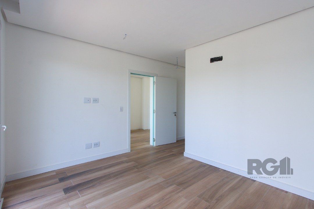 Casa de Condomínio à venda com 4 quartos, 300m² - Foto 50