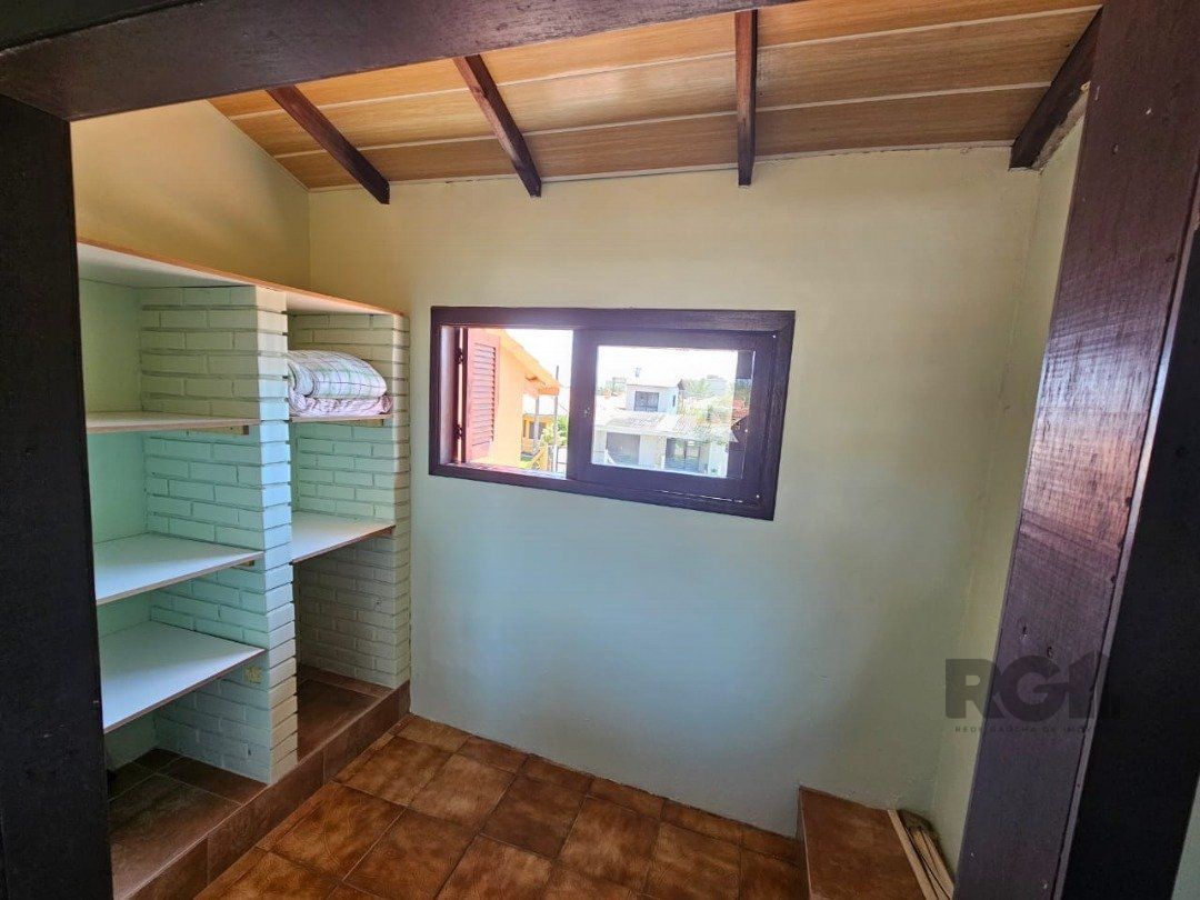 Casa à venda com 4 quartos, 220m² - Foto 17
