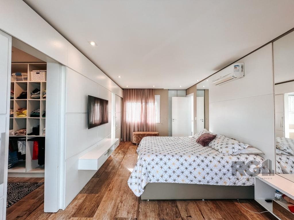 Casa de Condomínio à venda com 3 quartos, 242m² - Foto 32