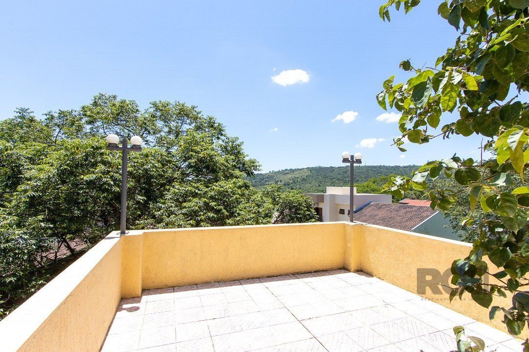 Casa à venda com 3 quartos, 239m² - Foto 36
