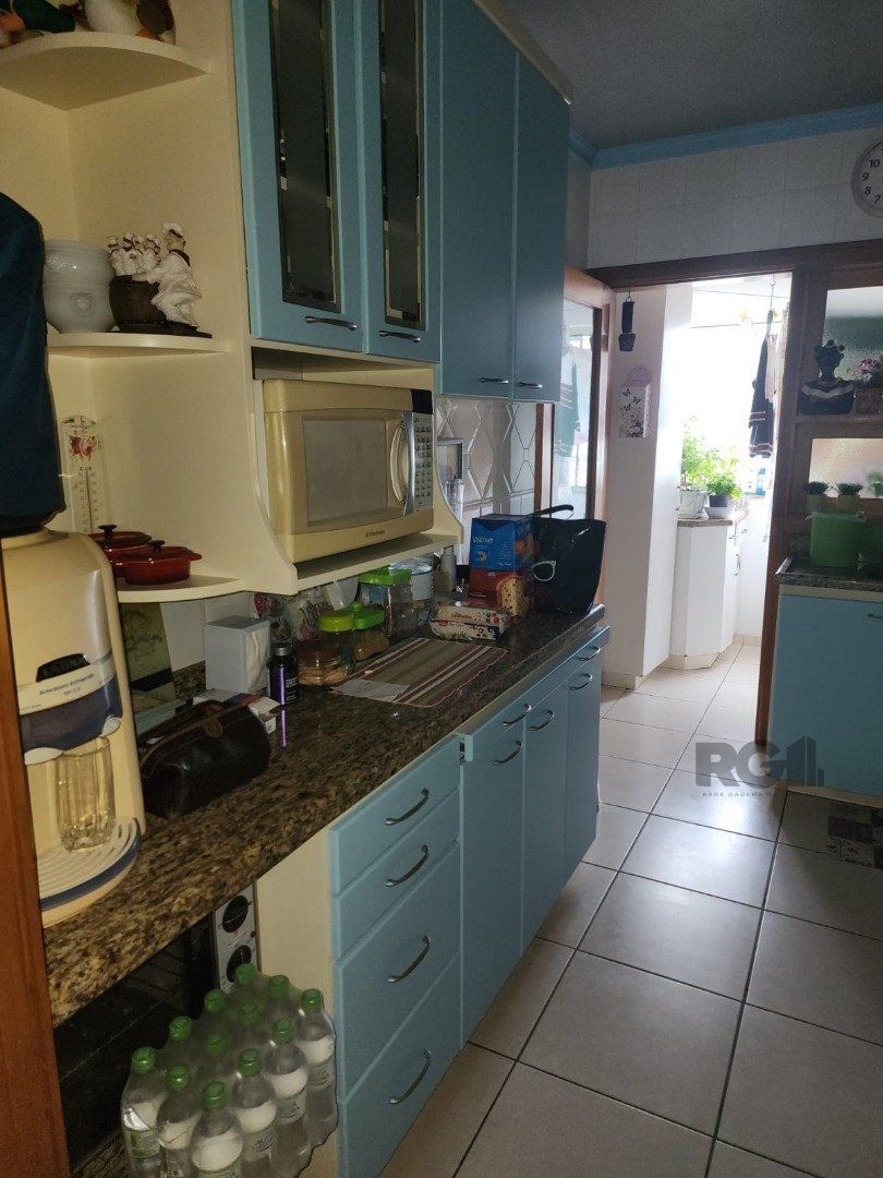 Apartamento à venda com 3 quartos, 145m² - Foto 5