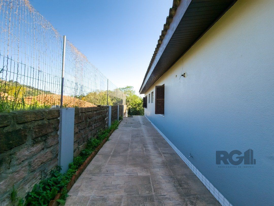 Casa à venda com 3 quartos, 99m² - Foto 27