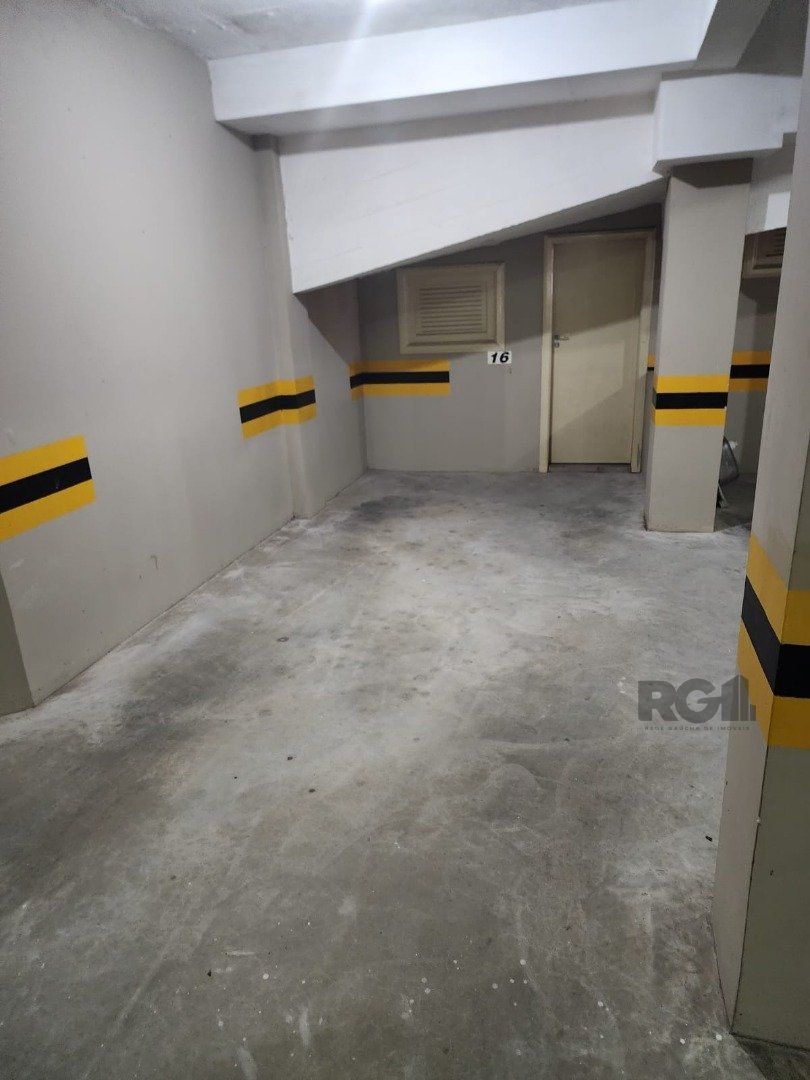 Apartamento à venda com 3 quartos, 145m² - Foto 24