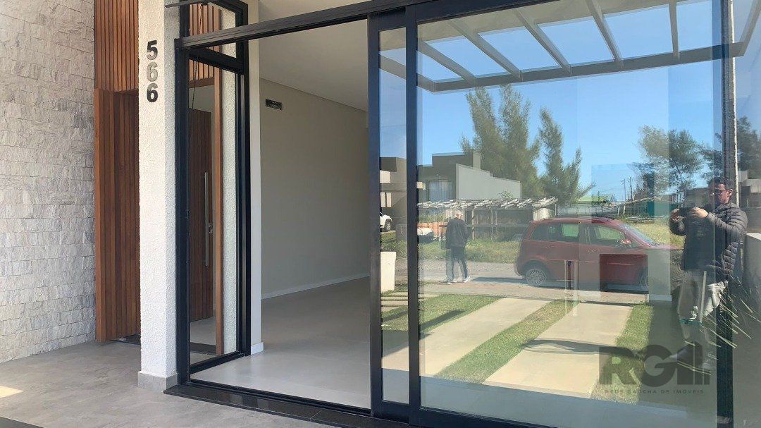 Casa à venda com 3 quartos, 85m² - Foto 4