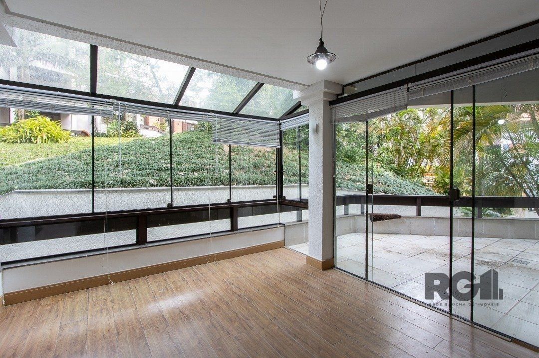 Apartamento à venda com 3 quartos, 137m² - Foto 6