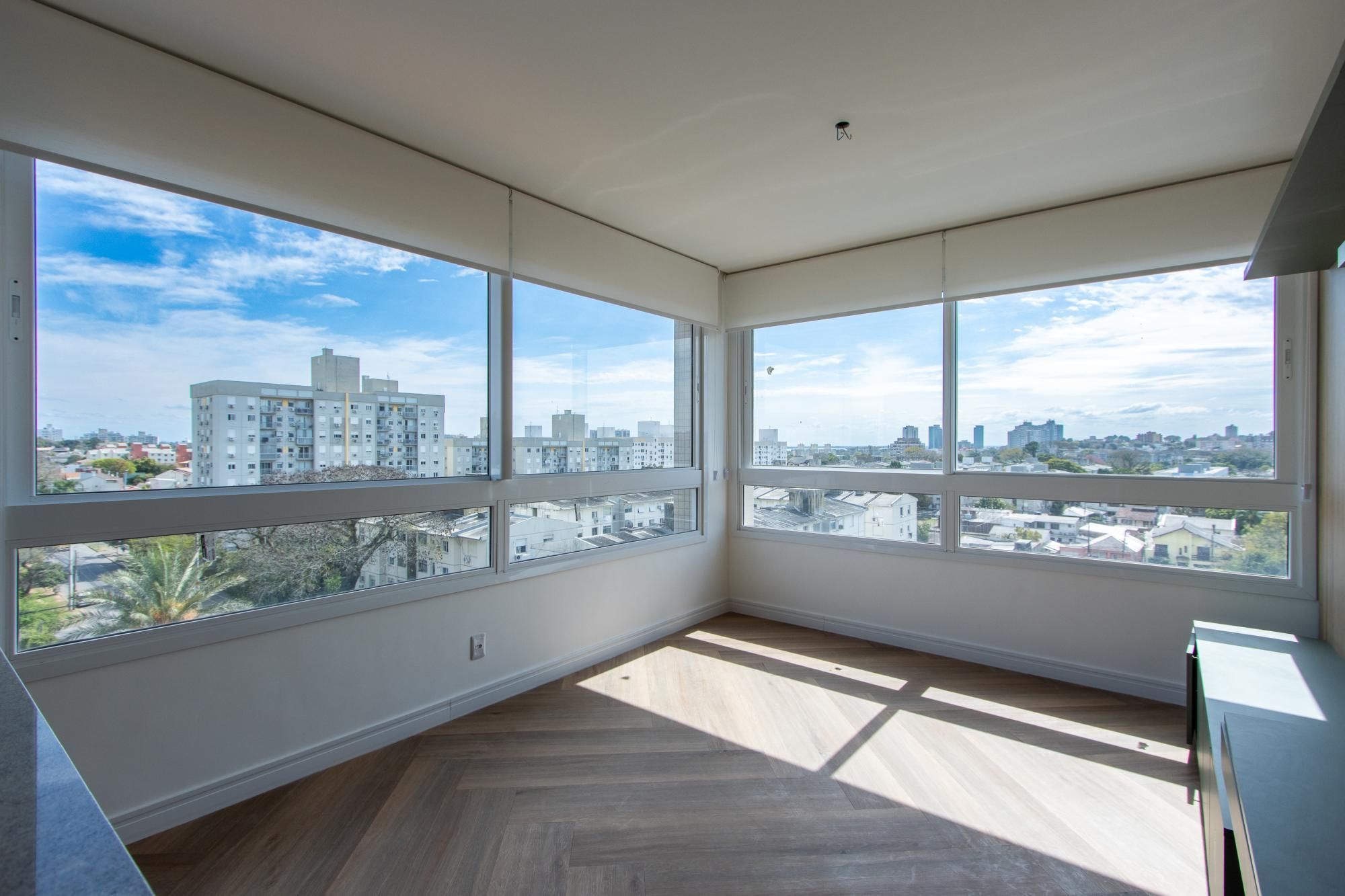 Apartamento à venda com 65m², 2 quartos, 1 suíte, 1 vaga no bairro Tristeza em Porto Alegre