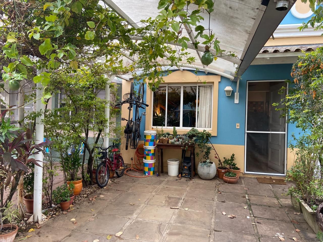 Casa de Condomínio à venda com 3 quartos, 76m² - Foto 1