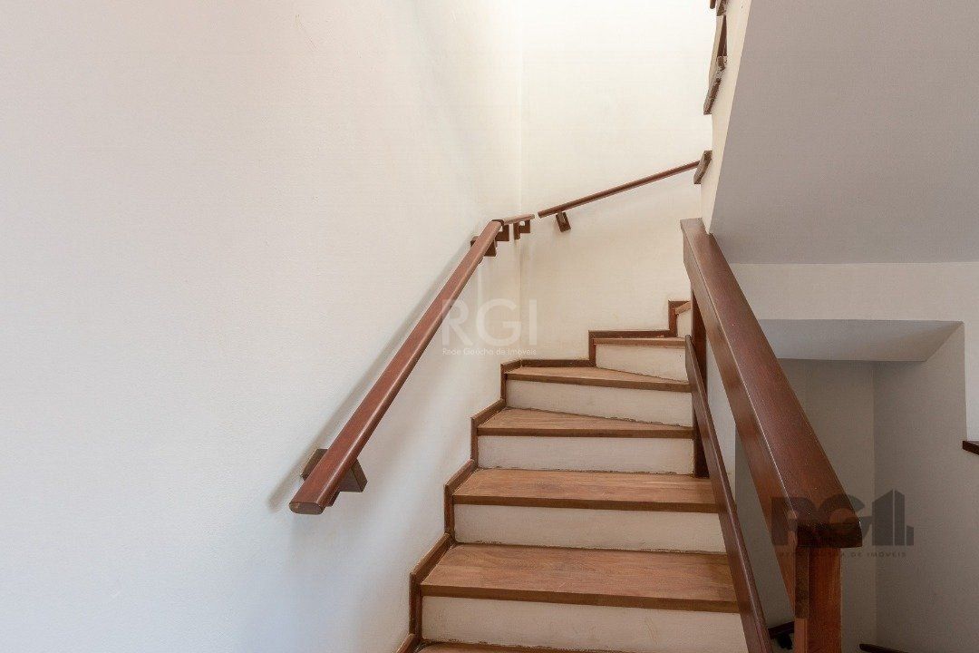 Casa de Condomínio à venda com 3 quartos, 197m² - Foto 28