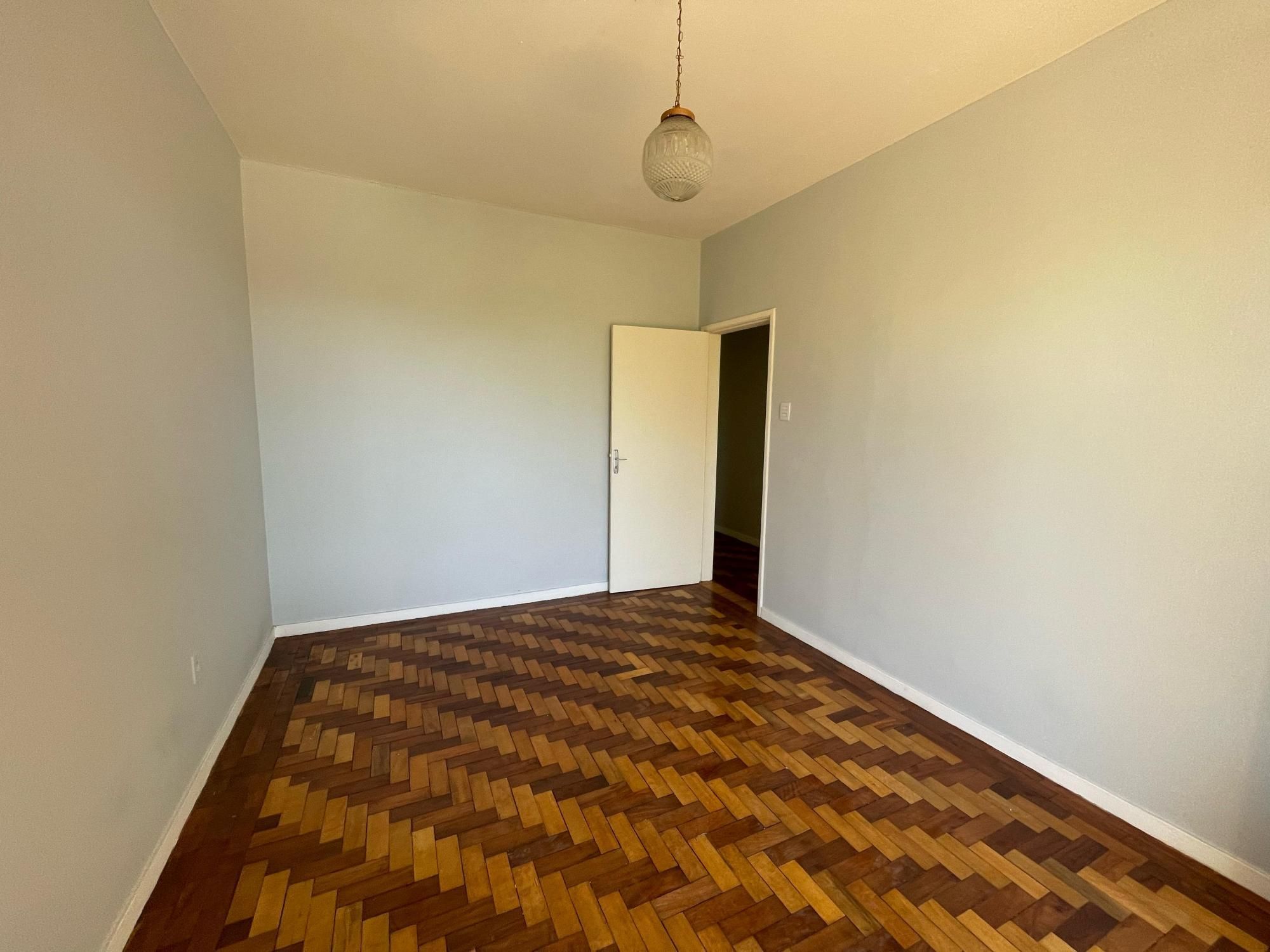 Apartamento à venda com 2 quartos, 83m² - Foto 13