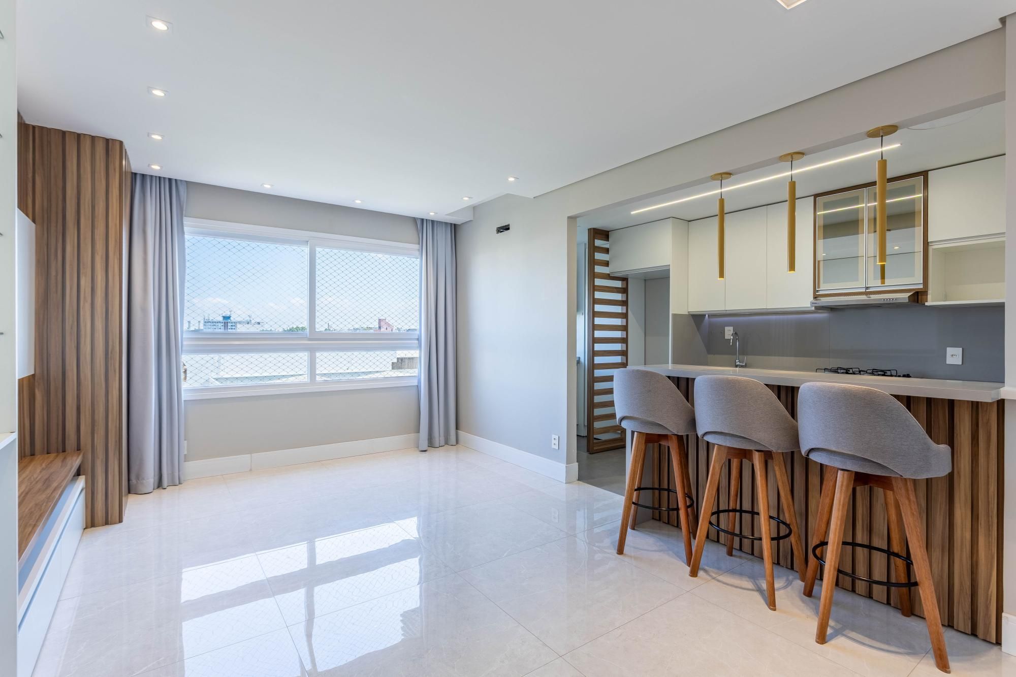 Apartamento à venda com 3 quartos, 76m² - Foto 4