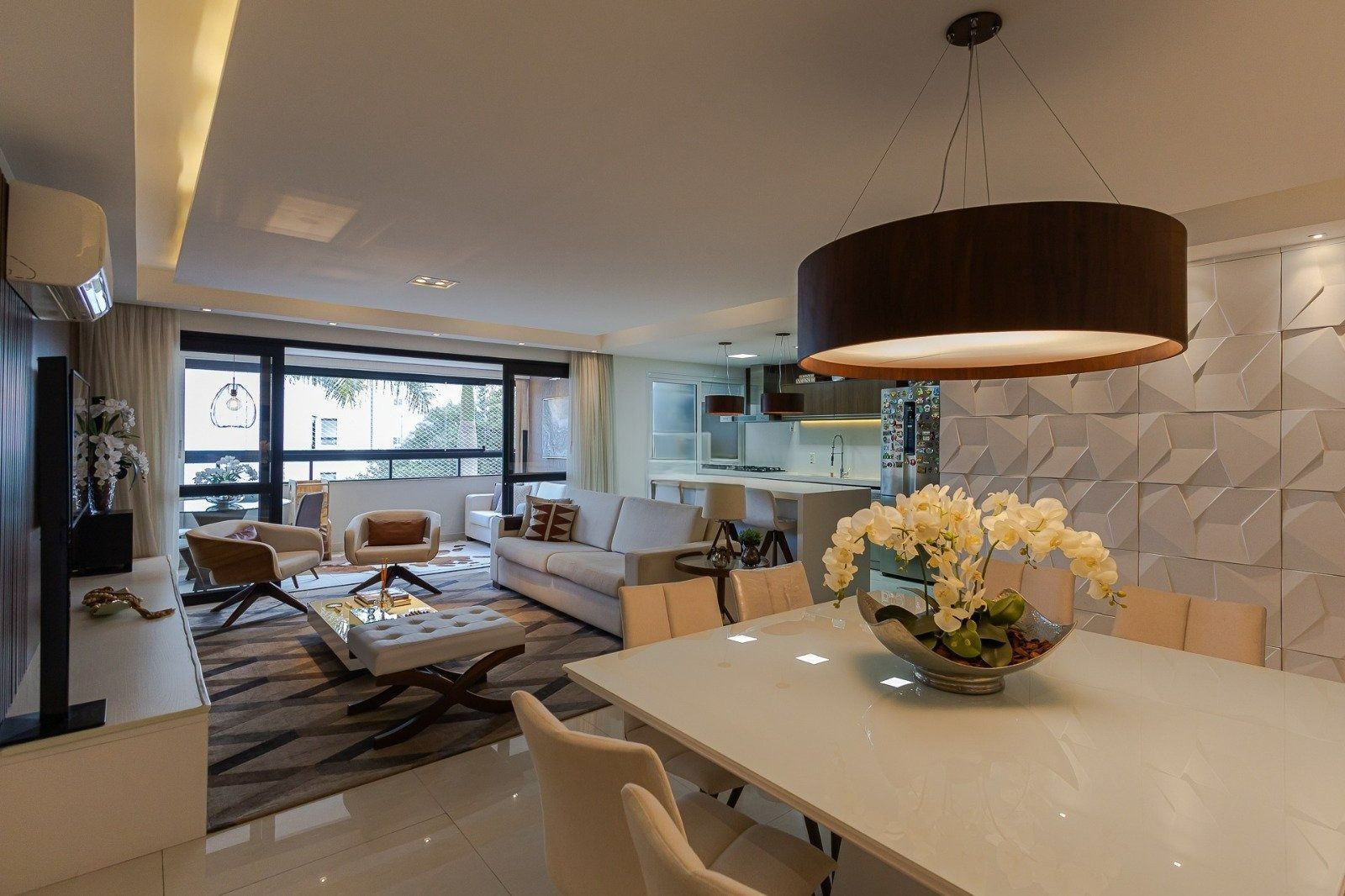 Apartamento à venda com 3 quartos, 137m² - Foto 11