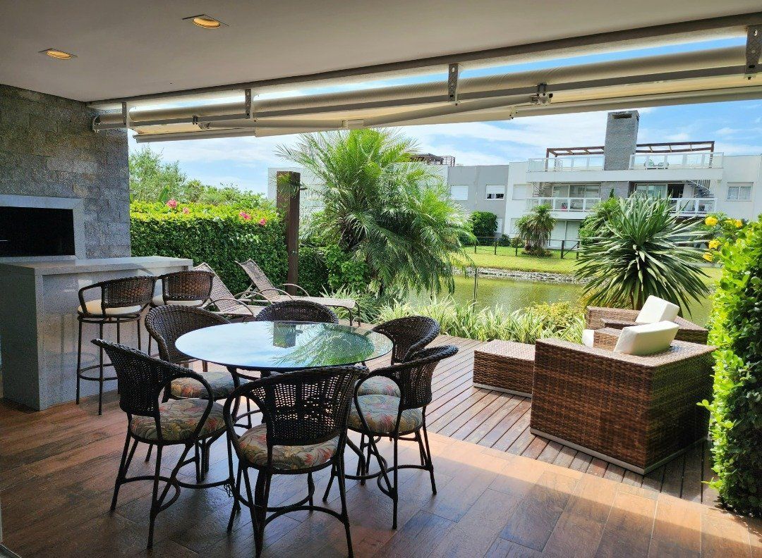 Apartamento à venda com 2 quartos, 131m² - Foto 28