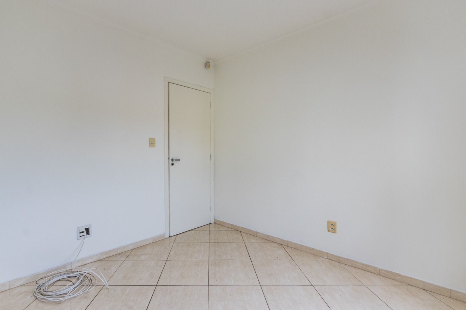 Apartamento, 2 quartos, à venda, 70 m², Jardim do Salso - Porto Alegre — foto 4