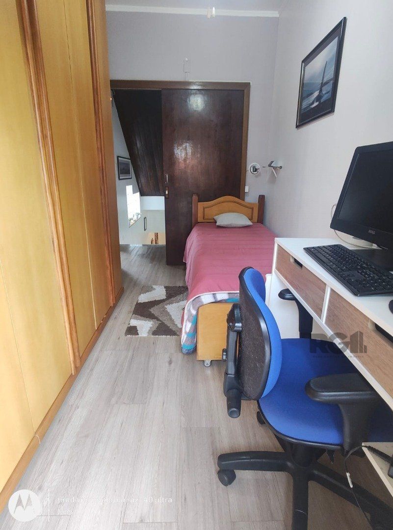 Casa à venda com 4 quartos, 244m² - Foto 25