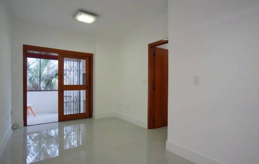 Apartamento, 2 quartos, à venda, 65 m², Santa Cecília - Porto Alegre — foto 2