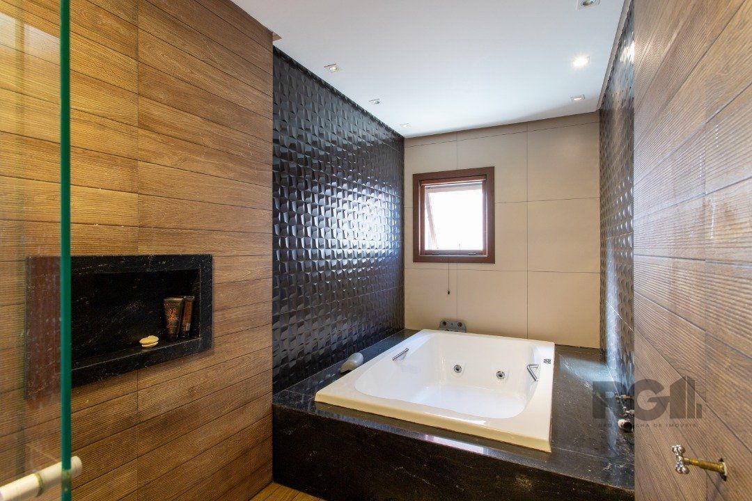 Casa de Condomínio à venda com 4 quartos, 226m² - Foto 40