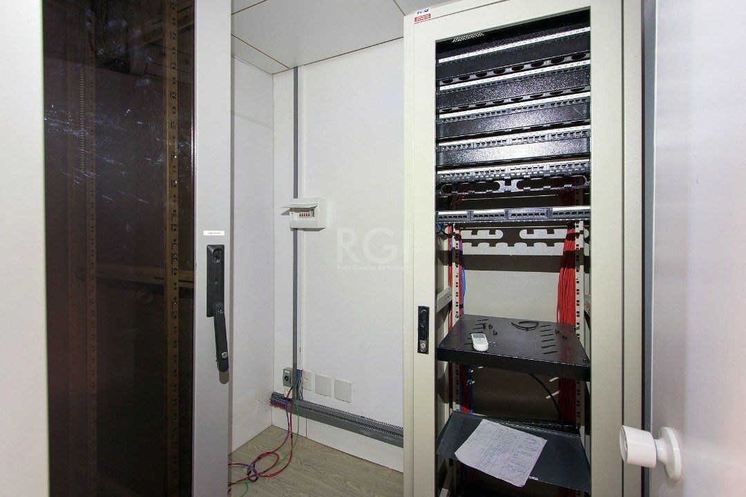 Conjunto Comercial-Sala à venda com 4 quartos, 193m² - Foto 6