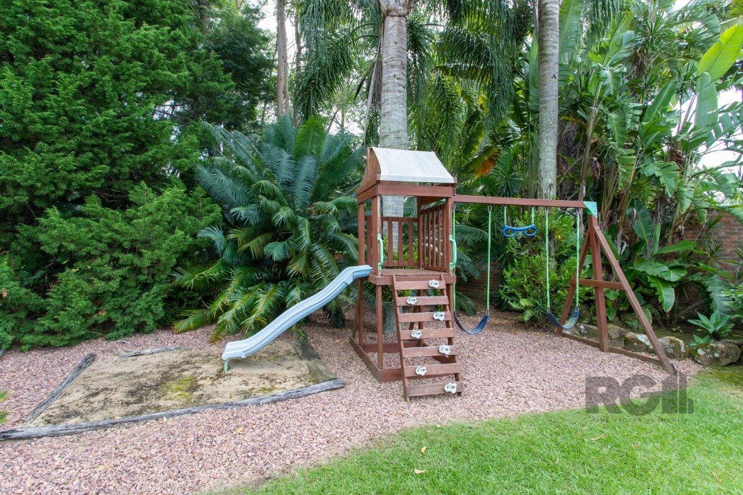 Casa de Condomínio à venda com 3 quartos, 330m² - Foto 60