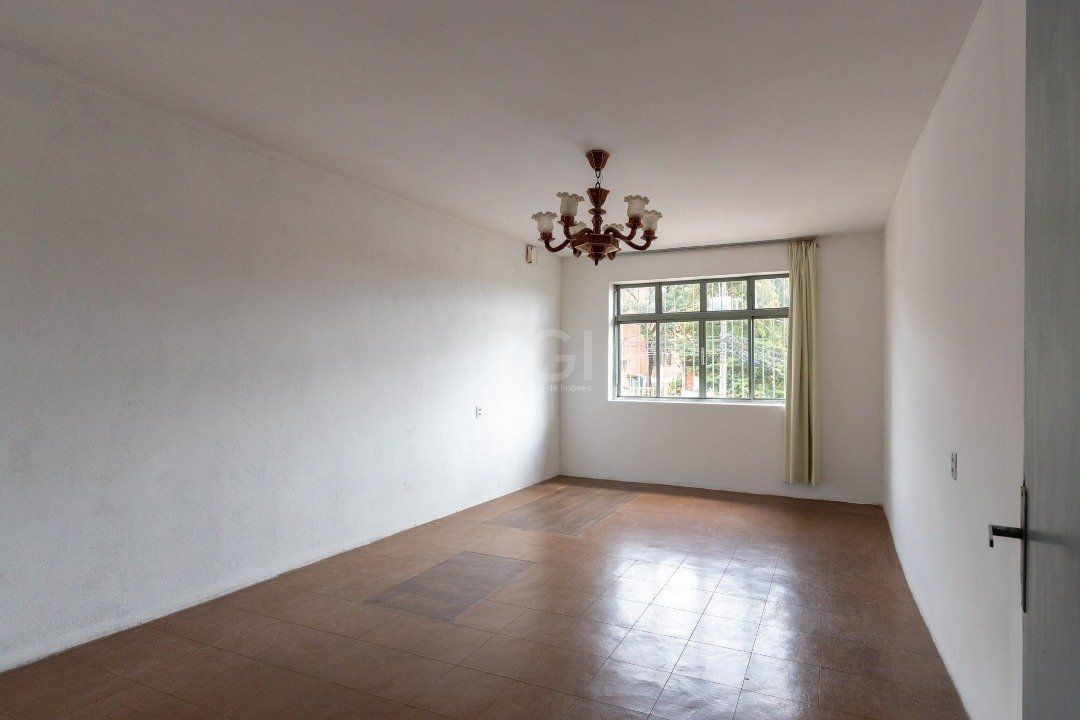 Casa à venda com 3 quartos, 220m² - Foto 18