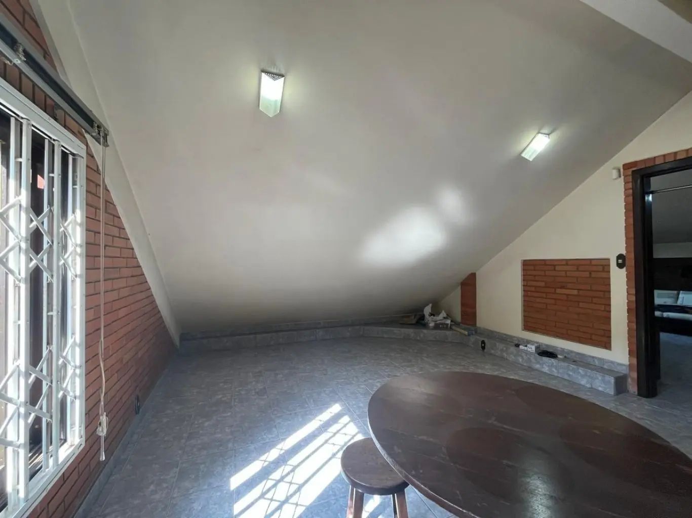 Casa à venda com 4 quartos, 321m² - Foto 37