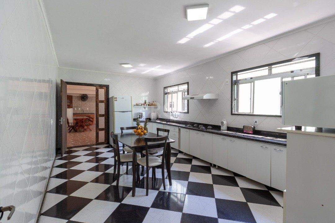 Sobrado à venda com 4 quartos, 356m² - Foto 7