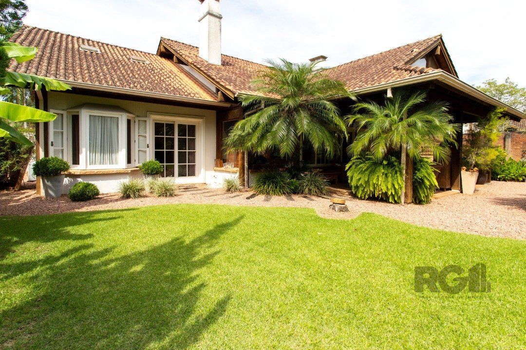 Casa de Condomínio à venda com 3 quartos, 330m² - Foto 62