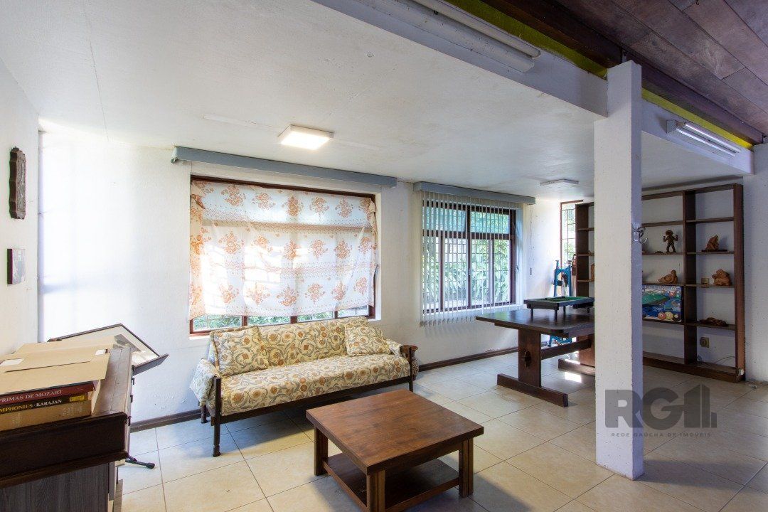 Casa, 3 quartos, 266 m² - Foto 23