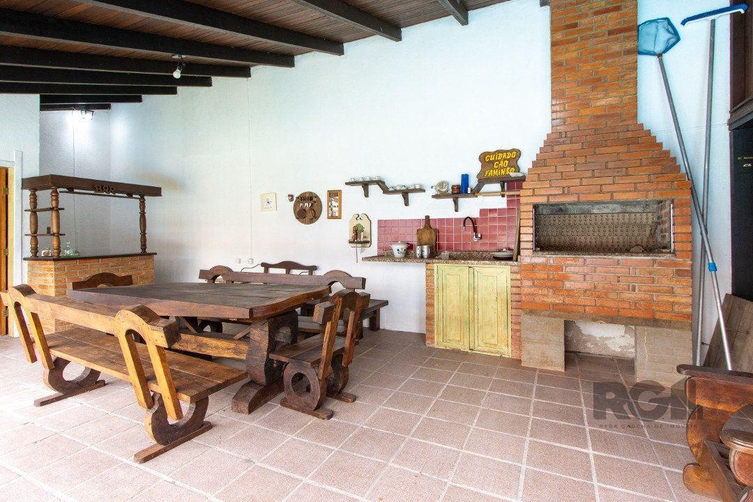 Casa à venda com 4 quartos, 256m² - Foto 26