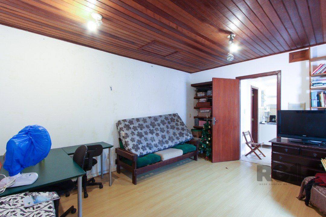 Casa à venda com 4 quartos, 200m² - Foto 46