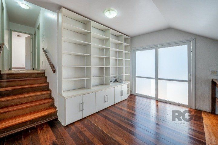 Casa à venda com 3 quartos, 198m² - Foto 5