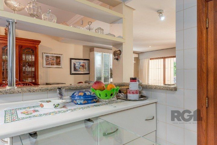 Casa de Condomínio à venda com 3 quartos, 250m² - Foto 10