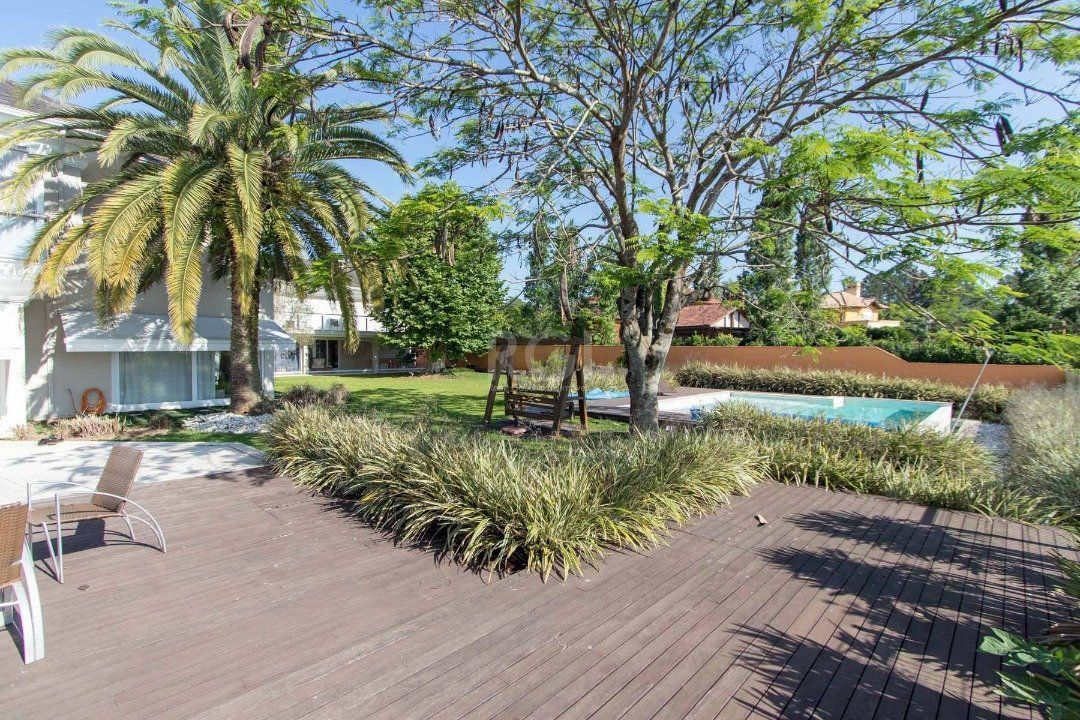 Casa de Condomínio à venda com 5 quartos, 941m² - Foto 36
