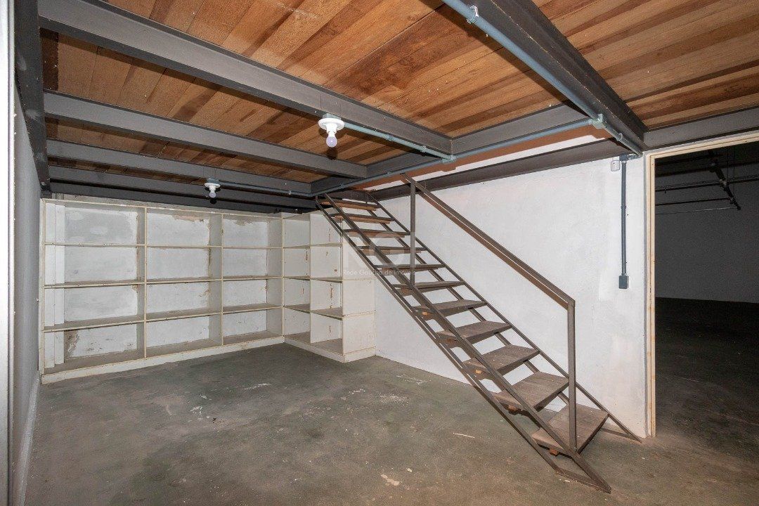 Casa à venda com 3 quartos, 232m² - Foto 15