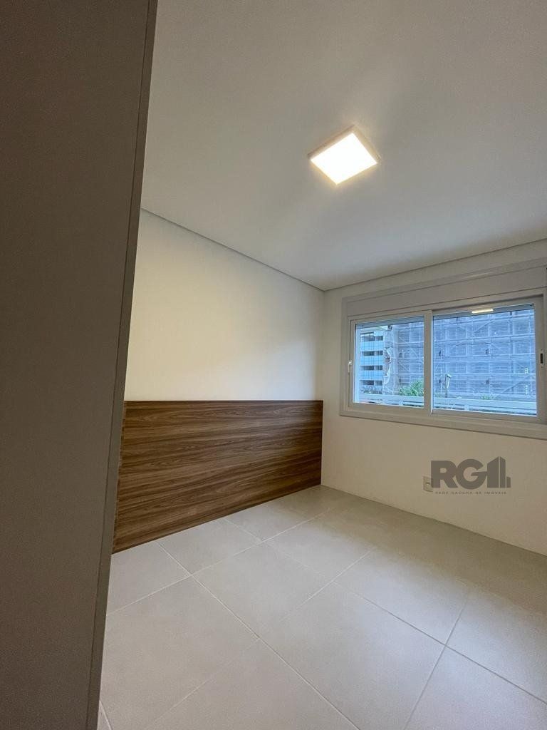Apartamento à venda com 3 quartos, 180m² - Foto 19