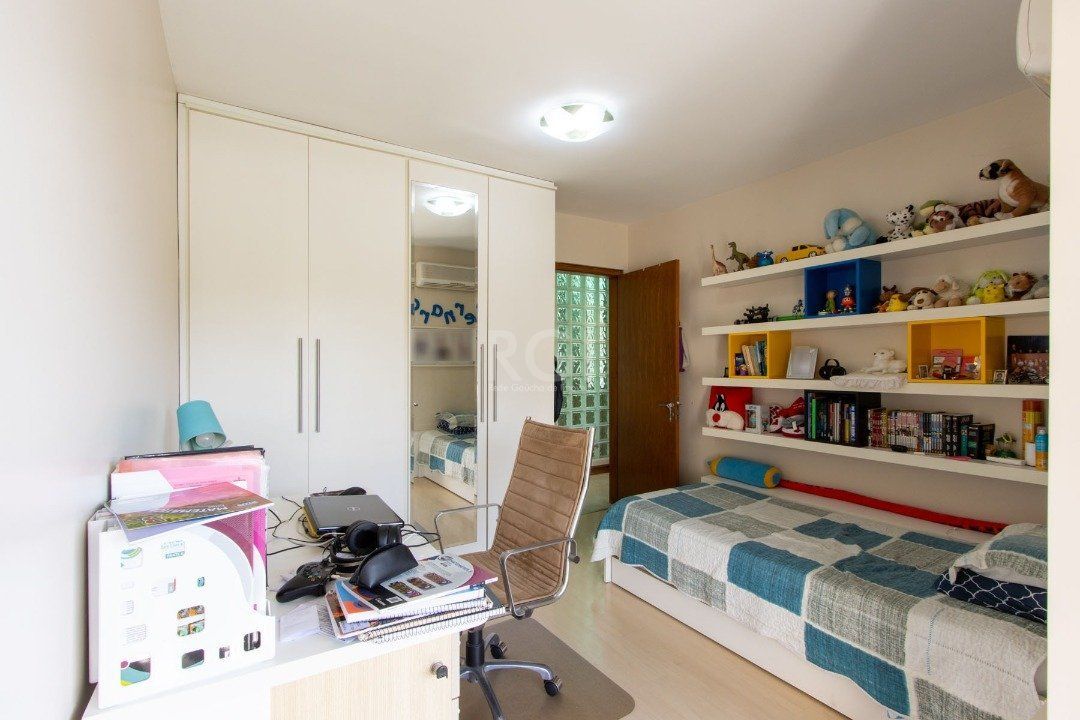 Casa, 4 quartos, 286 m² - Foto 61