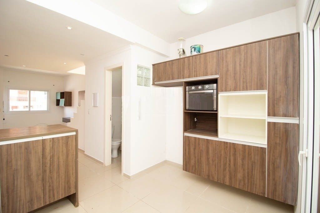 Casa à venda com 2 quartos, 138m² - Foto 8