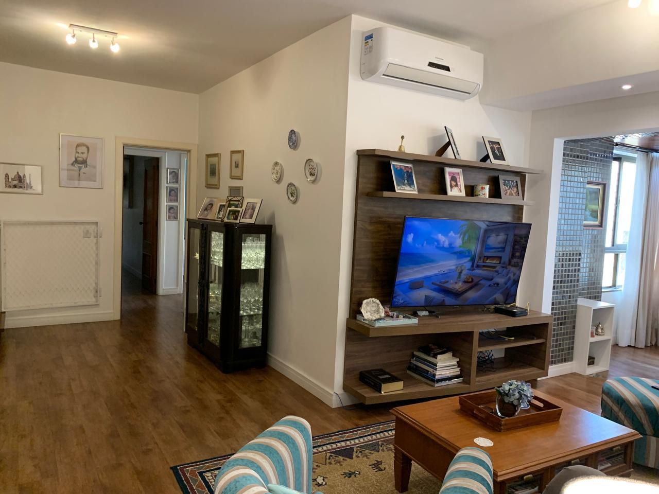 Casa de Condomínio à venda com 4 quartos, 227m² - Foto 12
