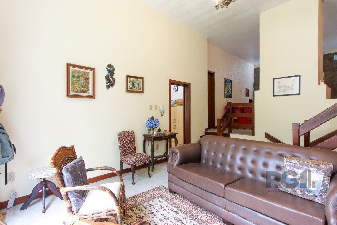 Casa à venda com 3 quartos, 302m² - Foto 18