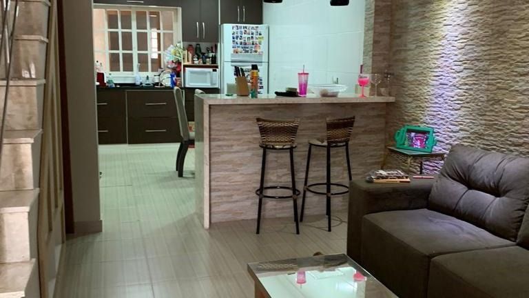 Casa à venda com 5 quartos, 157m² - Foto 5